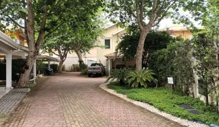 Casa a  venda  Granja Viana