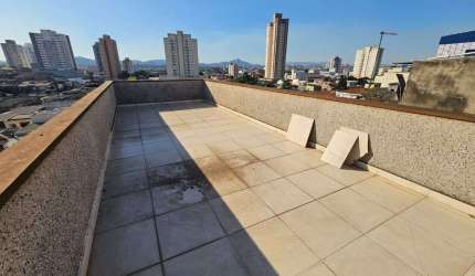 Sobrado a venda Km18 em Osasco