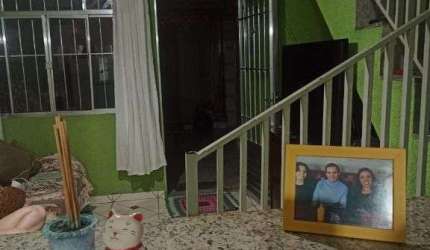 Sobrado a venda no bairro Alianca em Osasco com 3 dormitorios e churrasqueira.