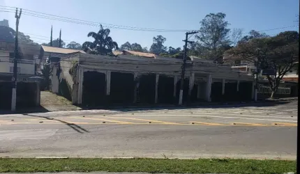 Salao Comercial com 1200 metros para venda no Adalgiza.