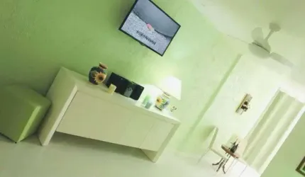 Imóvel para venda possui 74 metros quadrados com 2 quartos em Copacabana - Rio de Janeiro - RJ