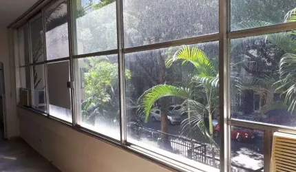 Apartamento para venda tem 298 metros quadrados com 4 quartos em Copacabana - Rio de Janeiro - RJ