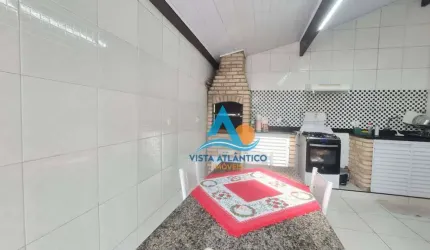 Casa com 2 dormitórios à venda, 115 m² por R$ 590.000,00 - Maracanã - Praia Grande/SP