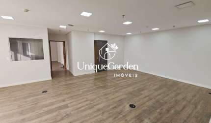 Sala Comercial de Alto Padrão para Locação no Jardim Aquarius - São José dos Campos-SP  37m²  1 Vaga de Garagem