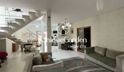 Casa em Condomínio com 3 Suítes e 430 m² em Jacareí-SP, Bairro Villa Branca - Imperdível!