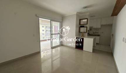 Apartamento à venda no Parque Residencial Aquarius em São José dos Campos-SP: 2 quartos, 1 suíte, 1 sala, 1 banheiro, 1 vaga de garagem, 74 m².