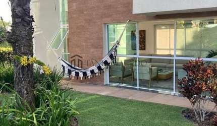 Casa em condominio para venda de porteira fechada , o imóvel possui 03 quartos sendo 02 suítes, com