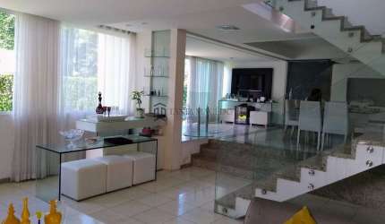 Casa à venda no Largo do Poço da Panela  com 273m2 de área útil e 4 quartos sendo 4 suítes, Recife,