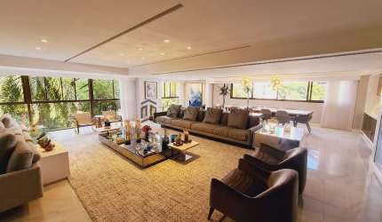 Apartamento à venda com 312m², 5 dormitórios sendo 4 suítes e 3 vagas no Edf. Central Park Jaqueira