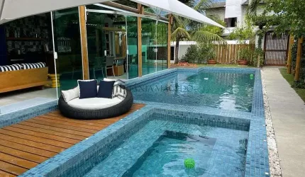 Casa à venda com 500m², Varanda, 4 suítes, com Rooftop, piscina, área gourmet, 3 vagas, Serrambi, I