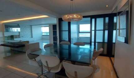 Apartamento à venda com 247m², nascente, sala para 03 ambientes, varanda interligada,  03 quartos c