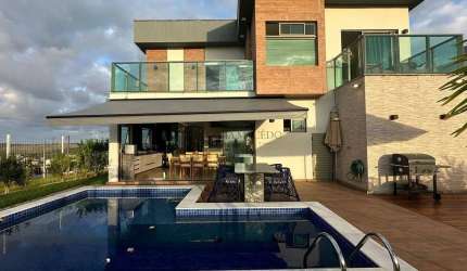 Casa à venda com 258,44m², 5 dormitórios, sendo 3 suítes, Varandas, Terraço,  2 vagas, Alphaville P