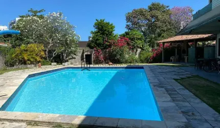 Casa à venda com 545m² de área útil, 3 quartos sendo 2 suítes e 4 vagas, Poço, Recife, Pernambuco