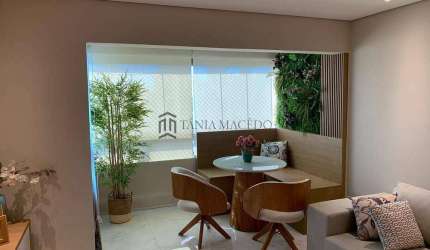 Apartamento à venda, 4 Dormitórios sendo 2 suites, 130 m² área útil, Reformado, andar alto- Parnami