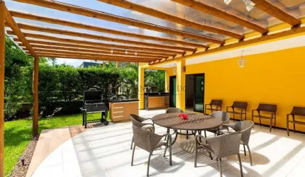 Casa no Condomínio Rancho do Vale, 4 Dormitórios sendo 3 suites, Nova Aldeia à venda, Guabiraba, Re