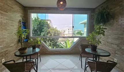 Casa com 3 quartos à venda em Estuário - SP