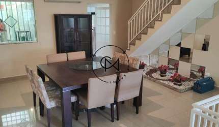 LINDO SOBRADO 155M2 - 3 DORM. (sendo 1 SUITE) - 4 VAGAS - JD. ESTER