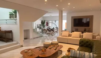 Vende-se casa com 4 suítes, piscina e área Gourmet no Alphaville Residencial 11