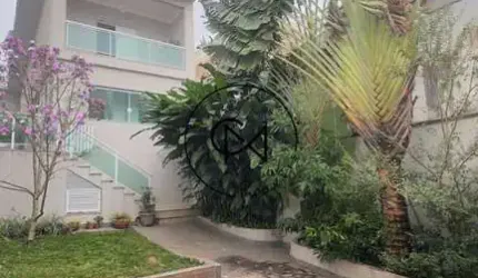 Sobrado Residencial Moderno - 3 suítes; 4 vagas - para Venda na V. Anastácio!