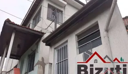 Casa Residencial ou Comercial à venda em Franco da Rocha .