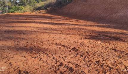 Chácaras do Vale. Cód. CH021, plana, 2602 m². Escritura Registrada.
