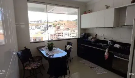 Casa Região de Ipatinga, Bairro Cidade Nova. Cód. K195. Quintal. Piso porcelanato, 2 vagas.