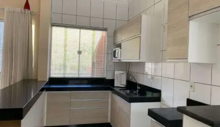 Apto Bairro Cidade Nova. Cód. A305, sacada. Perto da avenida e escola. Região de Ipatinga.