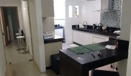 Apartamento Bairro Iguaçu, A064. Primeiro andar, piso porcelanato , 2 vagas. Região de Ipatinga