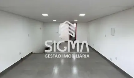 Sala comercial com 1 sala para alugar na Rua Silva Jardim, 44, Centro, Macaé por R$ 1.500