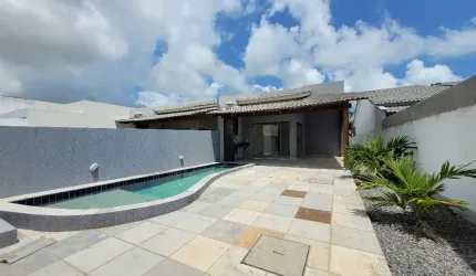 Casa com 3 quartos, sendo 1 suíte  no village,Jacumã-Conde-PB