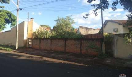 Terreno Comercial na Av Pedro Carrasco Alduan - ZC04