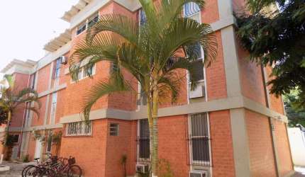 Apartamento com 3 dormitórios à venda, 70 m² por R$ 420.000,00 - Braga - Cabo Frio/RJ