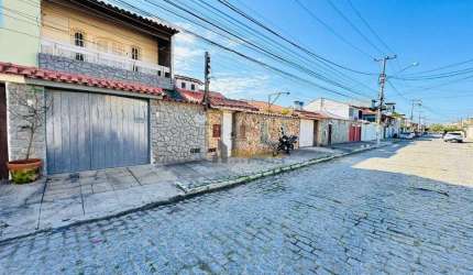Casa com 2 dormitórios à venda, 60 m² por R$ 370.000,00 - Jardim Flamboyant - Cabo Frio/RJ