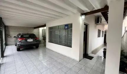 Linda casa espaçosa na Vila America