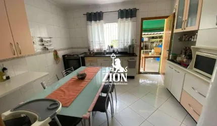 Sobrado com 3 dormitórios à venda por R$ 890.000,00 - Vila Rosália - Guarulhos/SP