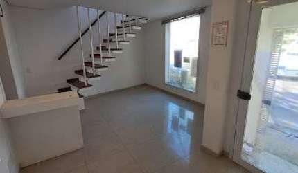 Sobrado Comercial - Próx. R. Francisca Julia