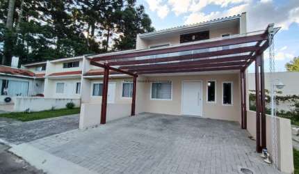 À VENDA: Sobrado Espaçoso e Aconchegante em Condominio Fechado com 3 Quartos e 2 Vagas de Garagem - Residencial Palu - Braga - S.j. Pinhais