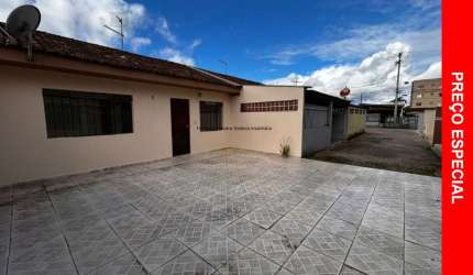 Casa em condomínio fechado - 2 quartos - Bairro Iná
