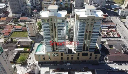 Apartamento com 3 quartos à venda na Rua 314, 7, Meia Praia, Itapema por R$ 1.900.000