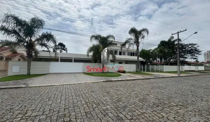 Casa com 4 quartos à venda na Monsenhor Augusto Zucco, 1232, Centro, Tijucas por R$ 2.990.000