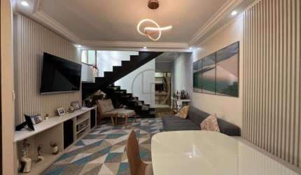 Sobrado Triplex Próximo a Avenida Marechal Mallet