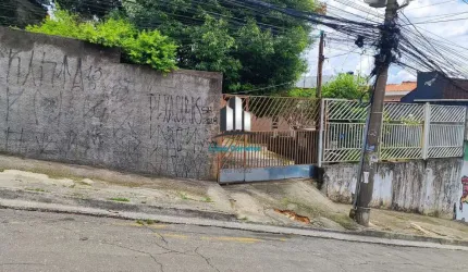 Casa à Venda com 05 Quartos e 06 Vaga de Carro, 435m² por R$ 700.000,00 - Cidade Jardim Cumbica - Guarulhos- SP