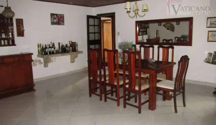 Casa residencial à venda, Jardim Botânico, Curitiba.