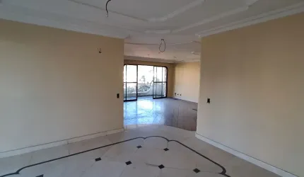 Apto no Morumbi - 246m² - 3 suites - 3 vgs - Valor com 30% abaixo media de mercado.