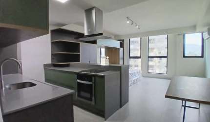 Apartamento com 1 quarto para alugar na Rua Professora Maria Flora Pausewang, --, Trindade, Florianópolis por R$ 5.500