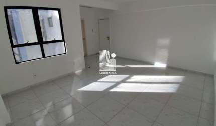 Sala comercial para alugar na Rua Lauro Linhares, --, Trindade, Florianópolis por R$ 1.475