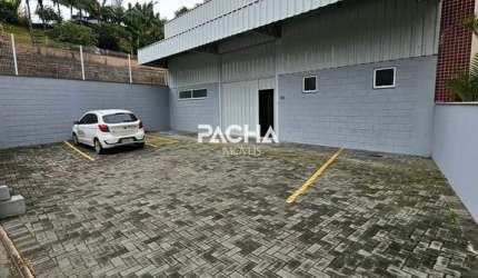 Galpão com 254m² no Jaraguá Esquerdo