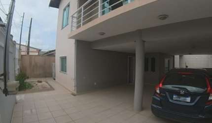 VENDO LINDA CASA C/ 3 SUITES + 1 DORMITÓRIO + PISCINA