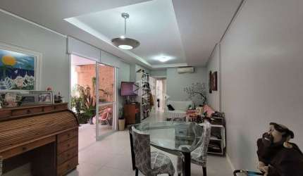 APARTAMENTO 3 QUARTOS, SACADA COM CHURRASQUEIRA A CARVÃO NO CÓRREGO GRANDE!