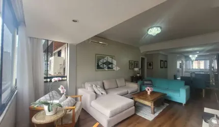 APARTAMENTO 3 QUARTOS, SENDO 2 SUÍTES, CENTRO DE FLORIANÓPOLIS, ANDAR ALTO!